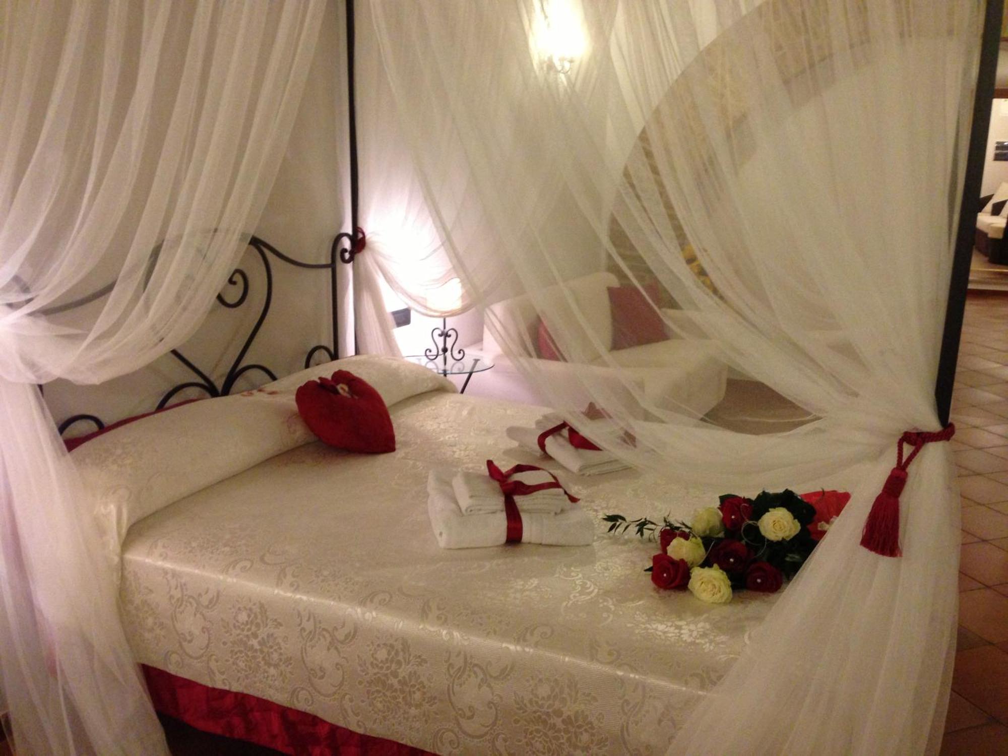Bed and Breakfast La Terrazza Fio...Rita Ripa Exterior foto