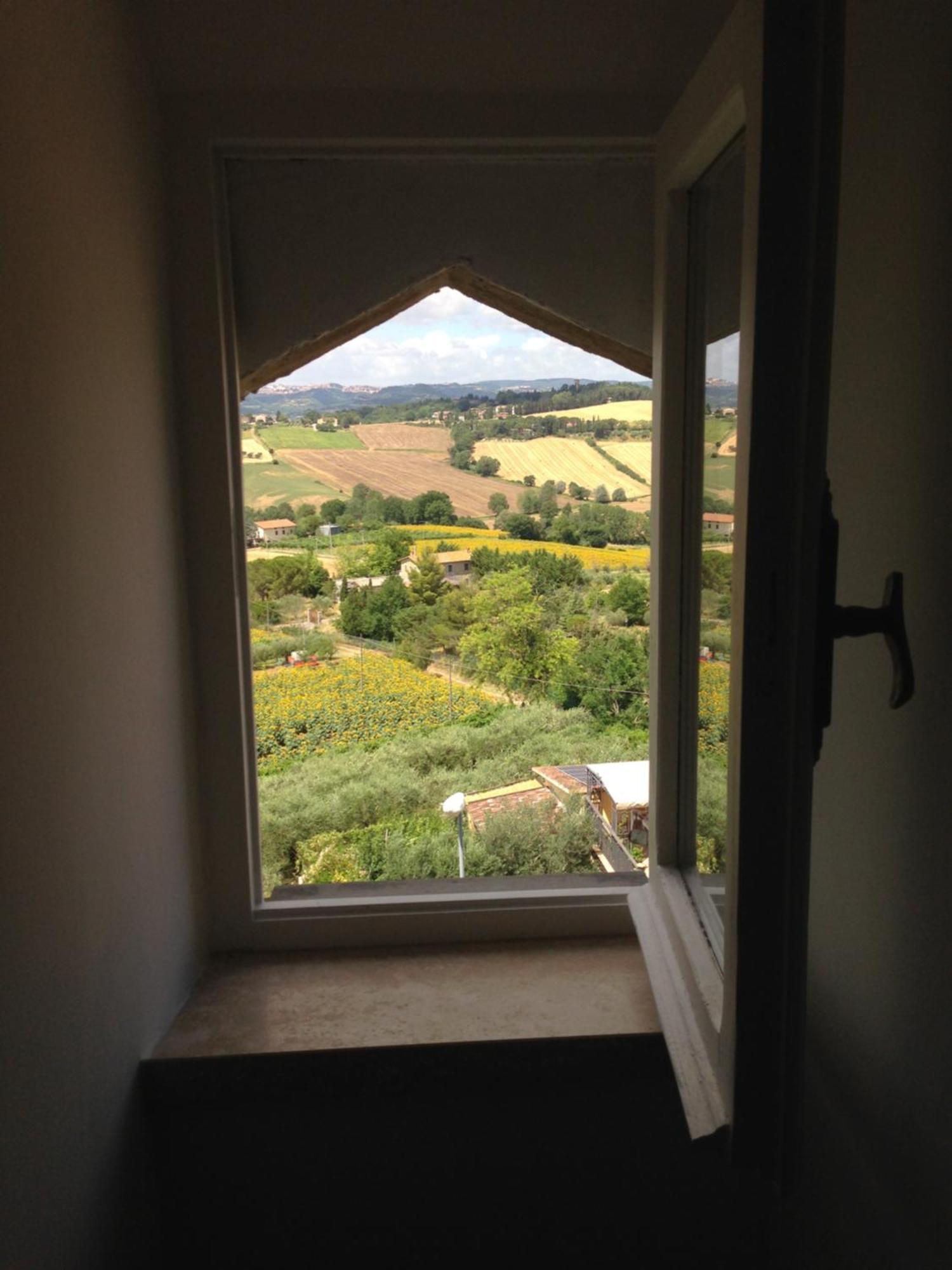 Bed and Breakfast La Terrazza Fio...Rita Ripa Exterior foto